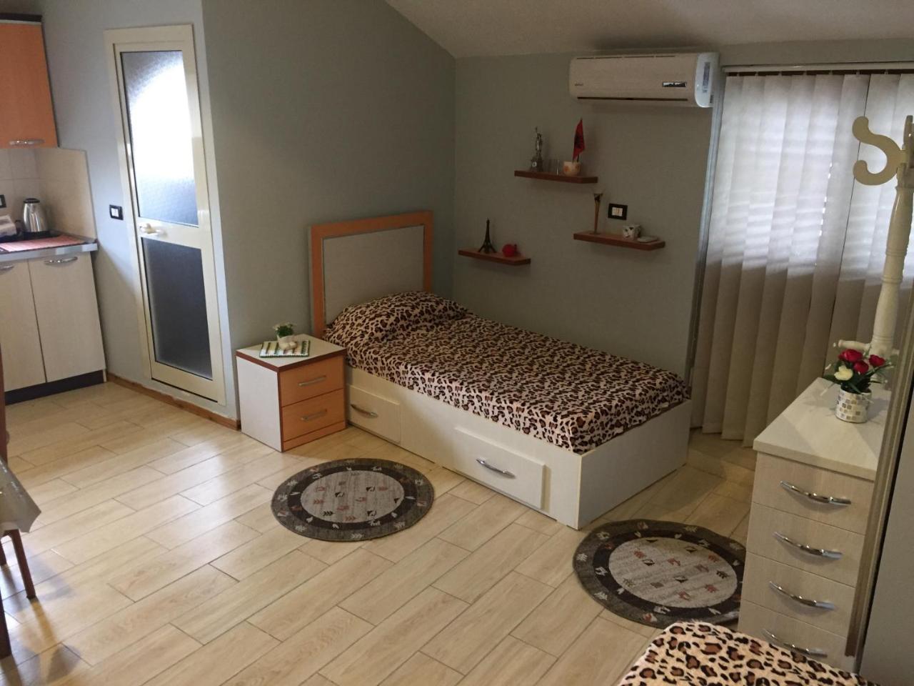 Lille France Apartments Shkodër 外观 照片