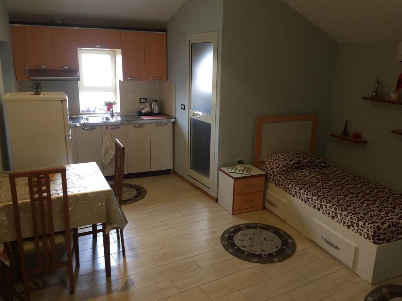 Lille France Apartments Shkodër 外观 照片